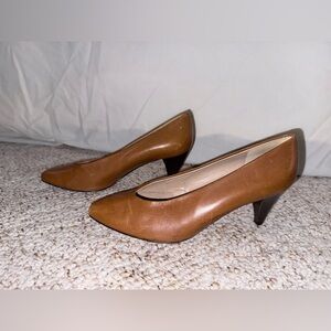 Chic Tan Women's Heels
